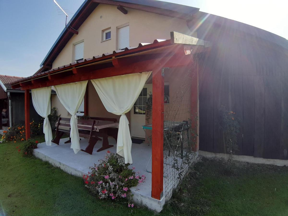 Studio Apartmani "Stimac" Garesnica 外观 照片